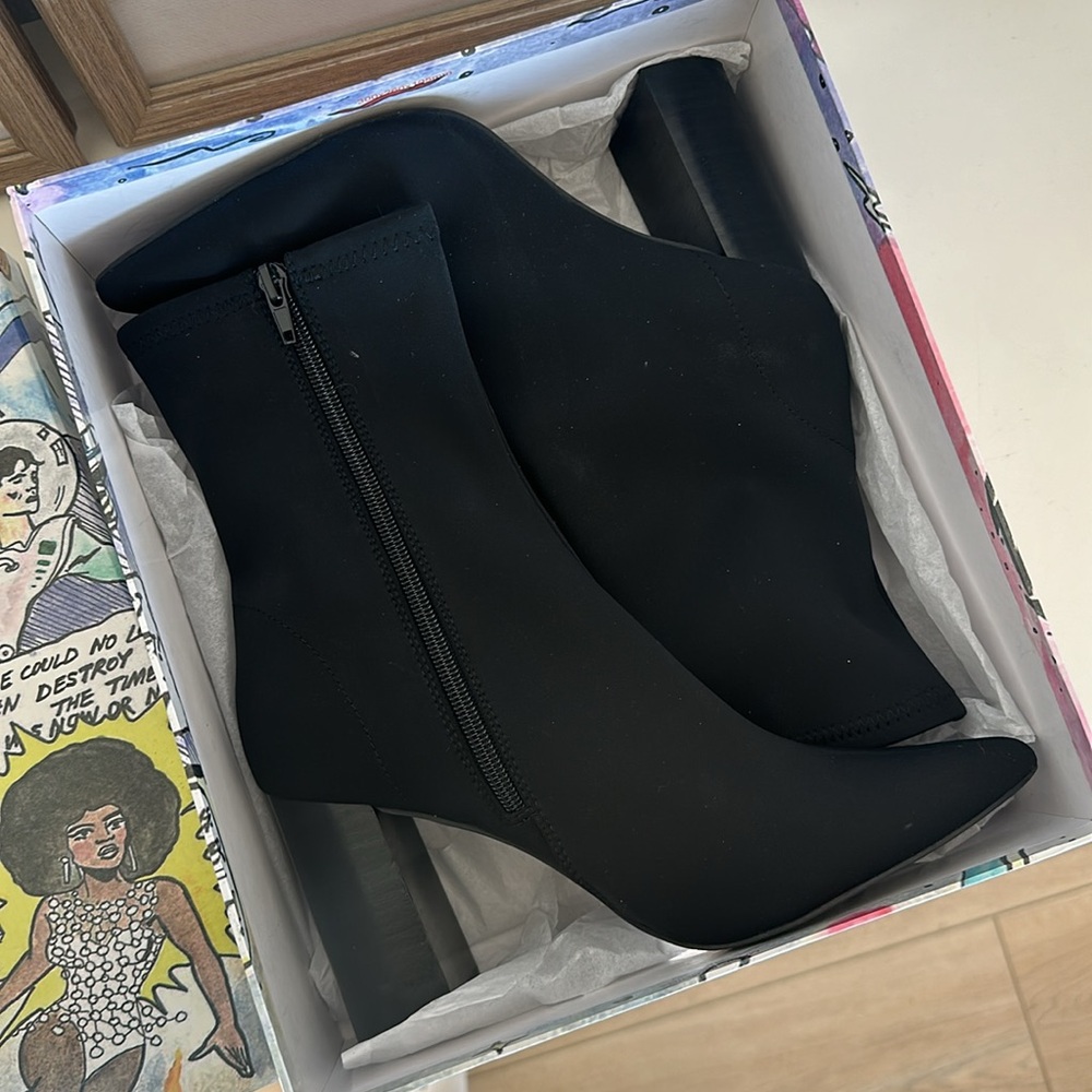 NEW Jeffrey Campbell Siren Booties